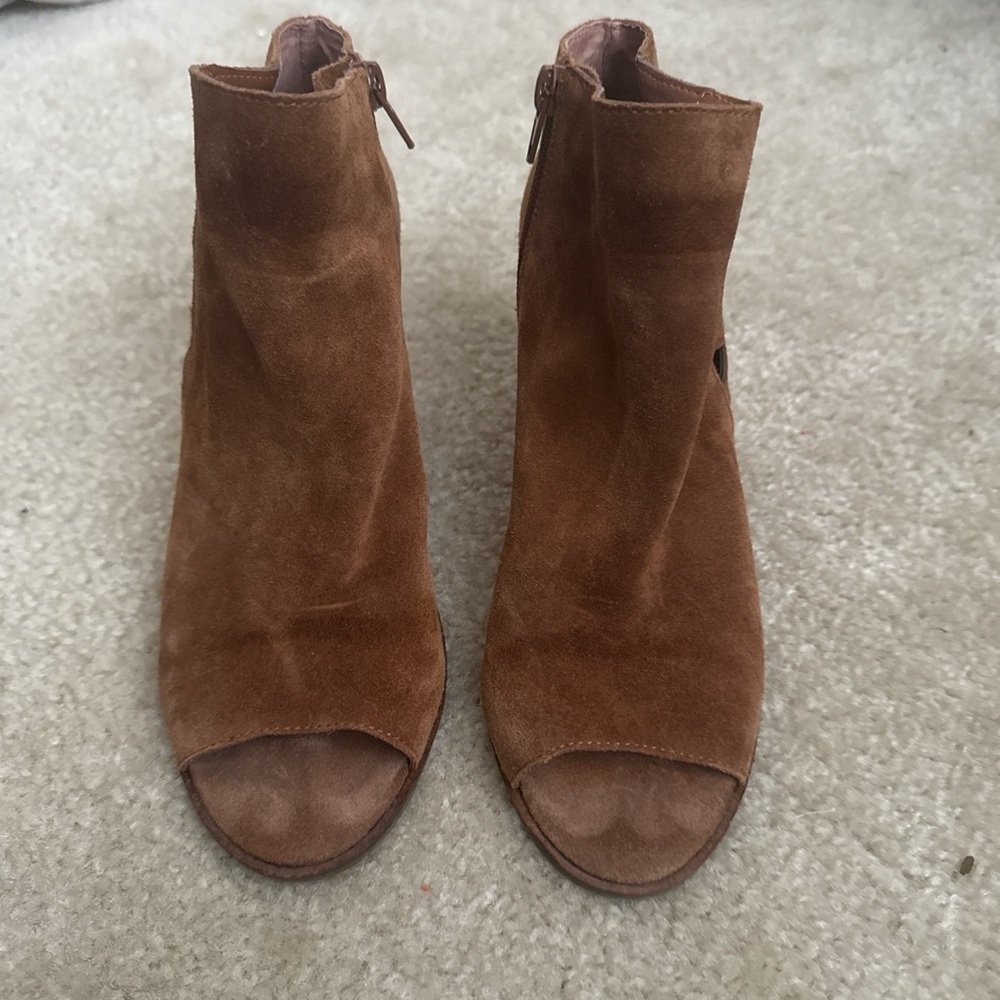 Lucky Brand Tan Suede Peep-Toe Booties